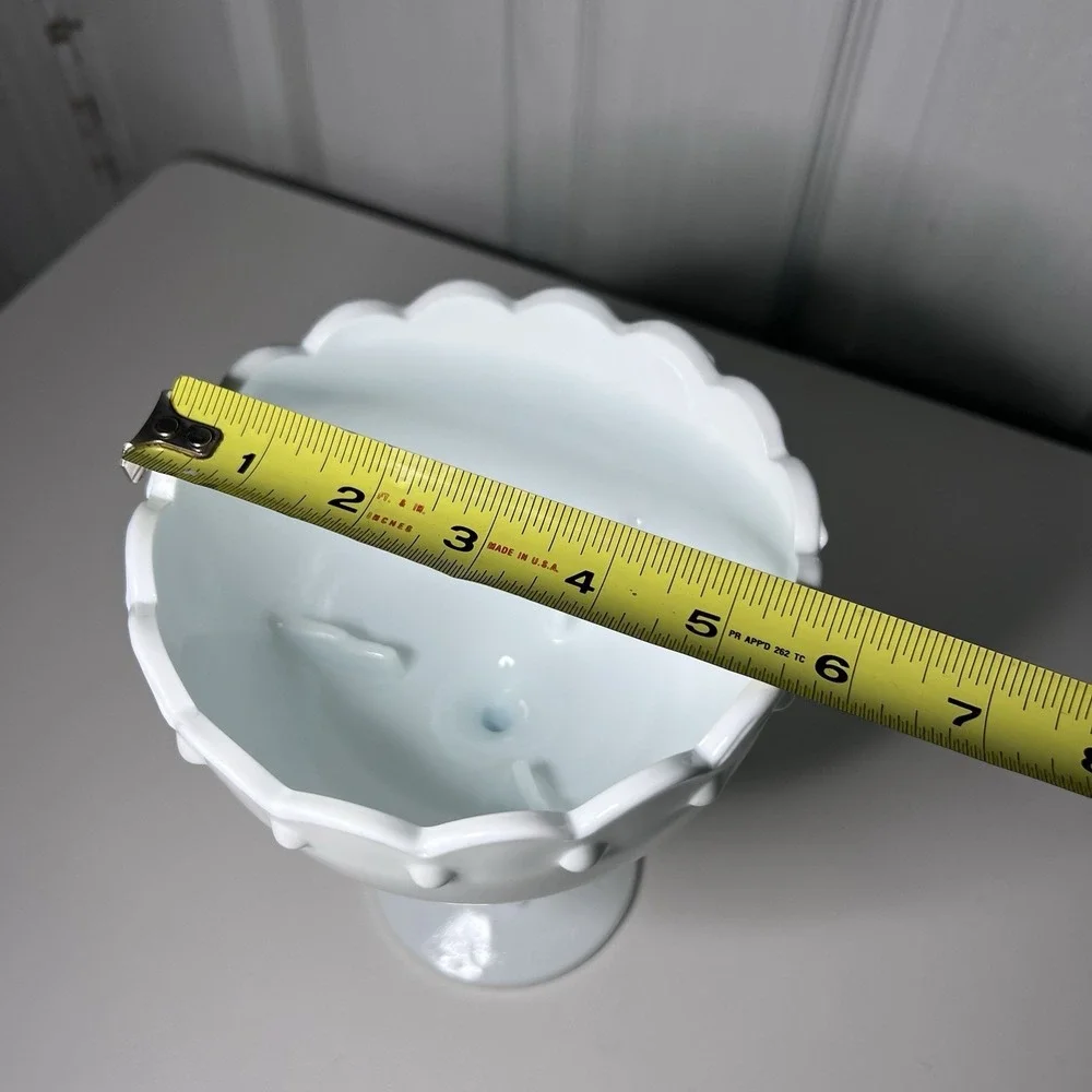 Vintage‎ Indiana Milk Glass Compote/Bowl With Pedestal Teardrop